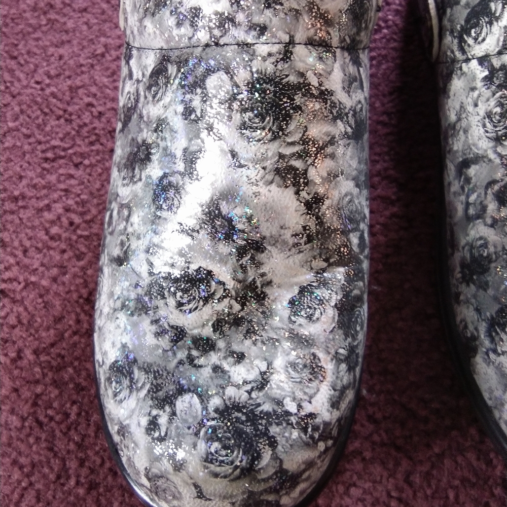 Holographic Shoes-Size 11